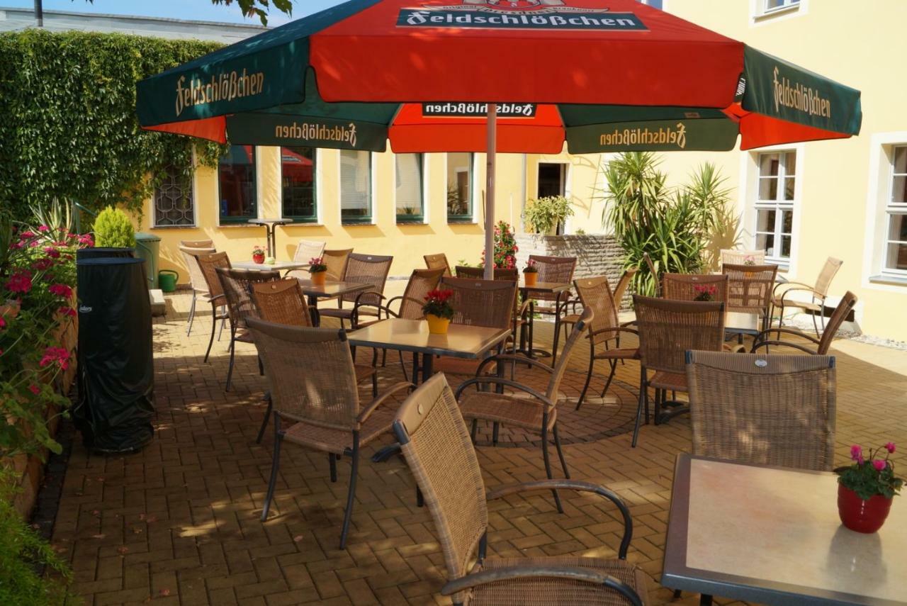 Ferienwohnungen Im Gasthaus Zur Gruenen Wiese Sebnitz Luaran gambar